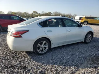 2015 Nissan Altima 2.5 SL with VIN 1N4AL3AP2FC255741, listed as a Copart auction lot 50892755 with 162,616 mi miles and Salvage Title. Bid and sale history available at carsss.com. Image 3.