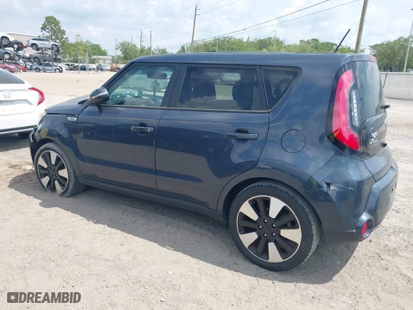 2015 Kia Soul ! with VIN KNDJX3A52F7225256, listed as a IAAI auction lot 41815099 with 87,512 mi miles. Bid and sale history available at carsss.com. Image 3.