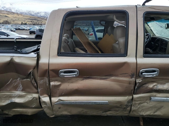 2004 GMC Sierra 2500 Crew Cab SLE with VIN 1GTGK23U84F111840, listed as a Copart auction lot 86835974 with NaN miles and Salvage Title. Bid and sale history available at carsss.com. Image 10.