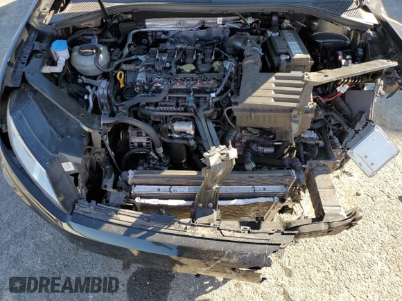 2021 Volkswagen Tiguan SE with VIN 3VV3B7AX2MM068817, listed as a Copart auction lot 46807435 with 72,869 mi miles and Salvage Title. Bid and sale history available at DreamBid. Image 12.