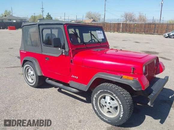 1995 Jeep Wrangler S with VIN 1J4FY19P5SP286845, listed as a IAAI auction lot 42028886 with 155,841 mi miles. Bid and sale history available at carsss.com. Image 1.