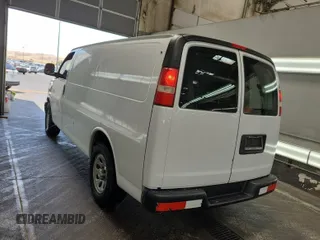 2012 Chevrolet Express Cargo z VIN 1GCSGAFX9C1137368, wystawiony jako IAAI lot #42619588 z przebiegiem 226 230 mil mil oraz . Historia ofert i sprzedaży dostępna na DreamBid. Obrazek 30.