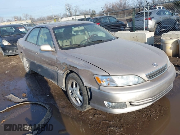 2001 Lexus ES 300 with VIN JT8BF28G715110860, listed as a IAAI auction lot 41445613 with 109,754 mi miles and . Bid and sale history available at DreamBid. Image 6.