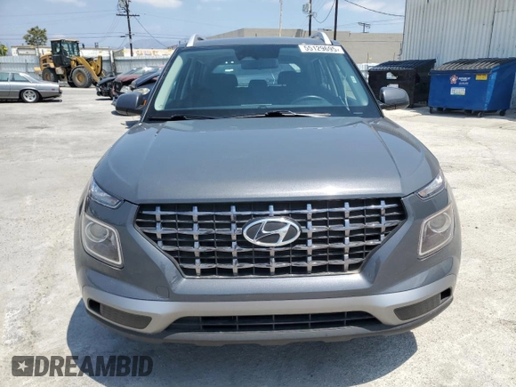 2023 Hyundai Venue Limited with VIN KMHRC8A39PU249336, listed as a Copart auction lot 55129695 with 32,438 mi miles and Non Repairable. Bid and sale history available at DreamBid. Image 5.