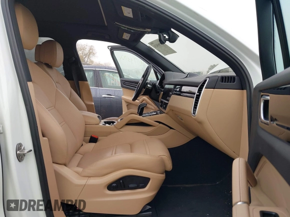 2023 Porsche Cayenne z VIN WP1AA2AY1PDA09213, wystawiony jako IAAI lot #40795024 z przebiegiem 22 522 mil mil oraz . Historia ofert i sprzedaży dostępna na DreamBid. Obrazek 5.