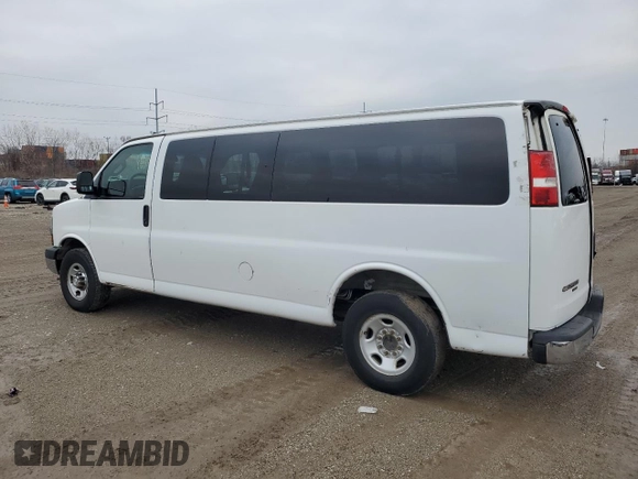 2016 Chevrolet Express Passenger LT with VIN 1GAZGPFF9G1311706, listed as a Copart auction lot 84155094 with 312,498 mi miles and Clean title. Bid and sale history available at DreamBid. Image 2.