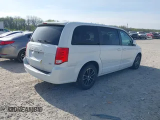 2016 Dodge Grand Caravan R/T with VIN 2C4RDGEG0GR322373, listed as a IAAI auction lot 42100479 with 185,000 mi miles and . Bid and sale history available at DreamBid. Image 4.