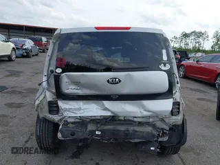 2016 Kia Soul ! with VIN KNDJX3A55G7855676, listed as a IAAI auction lot 41930250 with 97,168 mi miles. Bid and sale history available at carsss.com. Image 16.