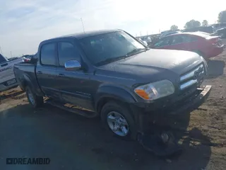 2005 Toyota Tundra SR5 with VIN 5TBET341X5S492020, listed as a IAAI auction lot 39732323 with 163,863 mi miles. Bid and sale history available at carsss.com. Image 1.