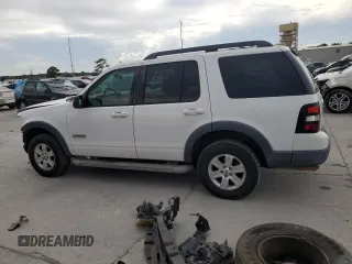 2007 Ford Explorer XLT z VIN 1FMEU63E57UA78521, wystawiony jako Copart lot #64180775 z przebiegiem 109 532 mil mil oraz Szkoda całkowita • Salvage title. Historia ofert i sprzedaży dostępna na DreamBid. Obrazek 2.