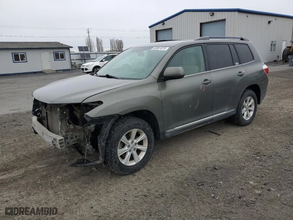 2012 Toyota Highlander with VIN 5TDBK3EH8CS094794, listed as a Copart auction lot 52081875 with 243,097 mi miles and Salvage Title. Bid and sale history available at carsss.com. Image 1.