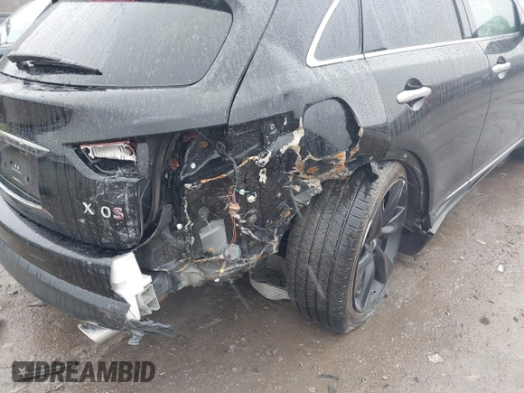 2017 Infiniti QX70 with VIN JN8CS1MW0HM415145, listed as a IAAI auction lot 41557578 with 42,502 mi miles and . Bid and sale history available at DreamBid. Image 6.