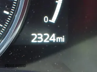 2025 Mazda CX-5 S Premium Plus z VIN JM3KFBEM2S0637206, wystawiony jako IAAI lot #42079234 z przebiegiem 2324 mil mil oraz . Historia ofert i sprzedaży dostępna na DreamBid. Obrazek 16.