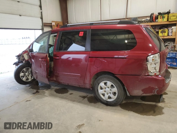 2008 Kia Sedona LX with VIN KNDMB233386235871, listed as a Copart auction lot 70498524 with 0 mi miles and Salvage Title. Bid and sale history available at carsss.com. Image 2.
