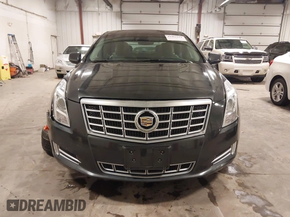 2013 Cadillac XTS Luxury with VIN 2G61R5S32D9101909, listed as a IAAI auction lot 41461611 with 110,603 mi miles. Bid and sale history available at carsss.com. Image 12.