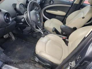 2016 MINI Countryman S z VIN WMWZC5C52GWP49650, wystawiony jako Copart lot #49153185 z przebiegiem 166 695 mil mil oraz Szkody całkowita. Historia ofert i sprzedaży dostępna na DreamBid. Obrazek 7.