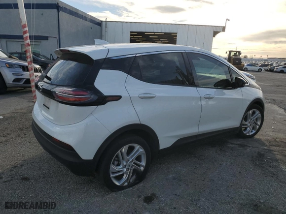 2022 Chevrolet Bolt EV 1LT with VIN 1G1FW6S0XN4116579, listed as a Copart auction lot 41822115 with 42,549 mi miles and Salvage Title. Bid and sale history available at carsss.com. Image 3.