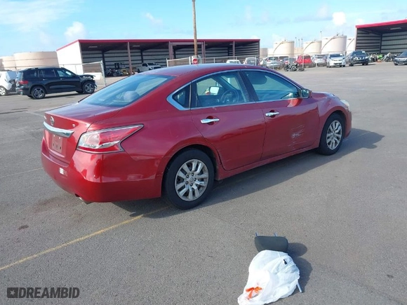 2015 Nissan Altima 2.5 S with VIN 1N4AL3AP4FC195851, listed as a IAAI auction lot 41959953 with 133,756 mi miles. Bid and sale history available at carsss.com. Image 4.