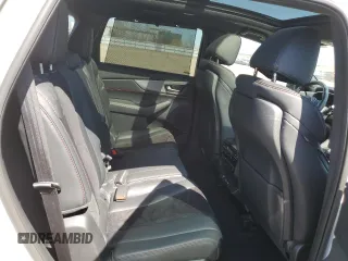 2023 Acura MDX w/A-Spec Package z VIN 5J8YE1H05PL802410, wystawiony jako Copart lot #53023675 z przebiegiem 15 366 mil mil oraz Czysty tytuł • Clean title. Historia ofert i sprzedaży dostępna na DreamBid. Obrazek 11.