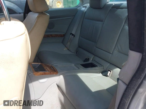 2007 BMW 3 Series 335i with VIN WBAWB73577PV83797, listed as a IAAI auction lot 40327803 with 191,419 mi miles and . Bid and sale history available at DreamBid. Image 8.