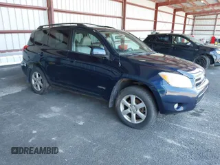 2007 Toyota RAV4 Limited with VIN JTMBK31V575016836, listed as a IAAI auction lot 42002463 with 210,329 mi miles. Bid and sale history available at carsss.com. Image 1.