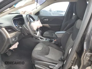 2018 Jeep Cherokee Latitude с VIN 1C4PJLCB6JD565079, выставлен на аукционе Copart как лот 88701235 с пробегом Не указан миль и Списание • Salvage title. История ставок и продаж доступна на DreamBid. Изображение 7.