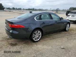 2017 Jaguar XF 20d Prestige with VIN SAJBK4BN3HCY37291, listed as a Copart auction lot 75961914 with 114,404 mi miles and Salvage Title. Bid and sale history available at carsss.com. Image 3.