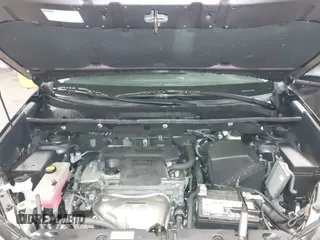 2018 Toyota RAV4 XLE with VIN 2T3RFREVXJW788412, listed as a IAAI auction lot 41931142 with 119,962 mi miles. Bid and sale history available at carsss.com. Image 10.