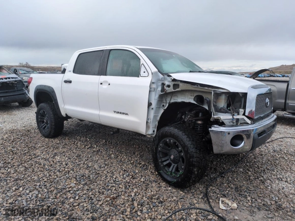 2008 Toyota Tundra 4WD Truck with VIN 5TFDV541X8X039166, listed as a Copart auction lot 49430805 with 160,368 mi miles and Salvage Title. Bid and sale history available at carsss.com. Image 4.