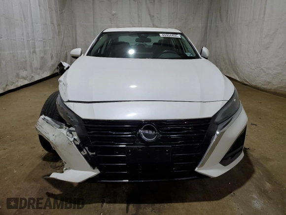 2024 Nissan Altima 2.5 SV with VIN 1N4BL4DV4RN318982, listed as a Copart auction lot 45954455 with 14,454 mi miles and Salvage Title. Bid and sale history available at carsss.com. Image 5.