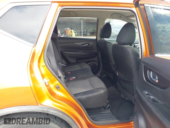 2020 Nissan Rogue SV z VIN JN8AT2MT0LW010383, wystawiony jako IAAI lot #42357191 z przebiegiem 156 116 mil mil oraz . Historia ofert i sprzedaży dostępna na DreamBid. Obrazek 8.