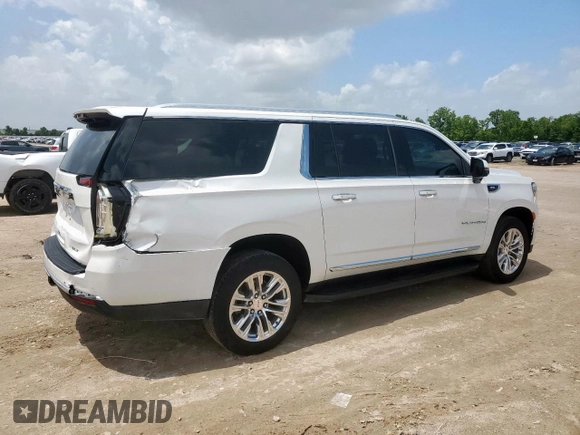 2021 GMC Yukon XL SLT with VIN 1GKS2GKD6MR429631, listed as a Copart auction lot 61150855 with 51,560 mi miles and Salvage title. Bid and sale history available at DreamBid. Image 3.