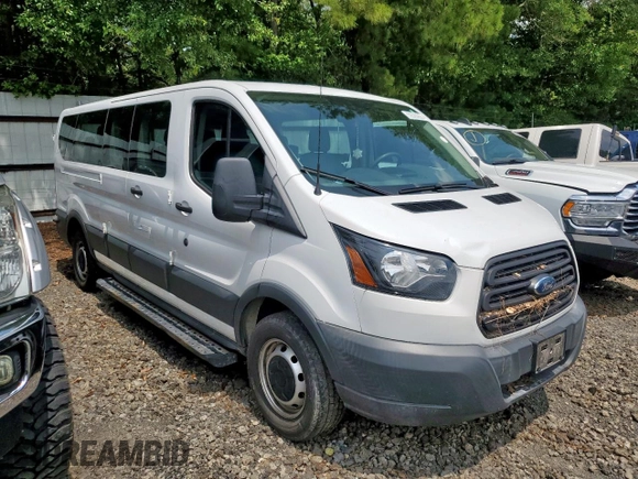 2018 Ford Transit Passenger XL с VIN 1FBZX2ZM5JKA32604, выставлен на аукционе Copart как лот 59329855 с пробегом 67 601 миль миль и Списание • Salvage title. История ставок и продаж доступна на DreamBid. Изображение 4.