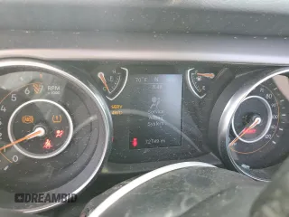 2020 Jeep Wrangler Unlimited Sport S with VIN 1C4HJXDG8LW207687, listed as a Copart auction lot 53818565 with 72,749 mi miles and Salvage title. Bid and sale history available at DreamBid. Image 9.