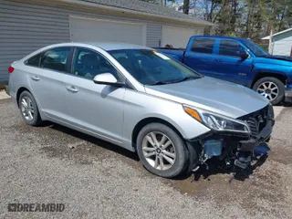 2015 Hyundai Sonata 2.4L SE with VIN 5NPE24AF9FH184084, listed as a IAAI auction lot 42012096 with 135,440 mi miles. Bid and sale history available at carsss.com. Image 1.