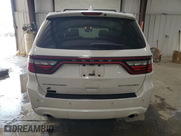 2018 Dodge Durango Citadel Anodized Platinum with VIN 1C4SDJET4JC101127, listed as a Copart auction lot 62551585 with 143,357 mi miles and Salvage title. Bid and sale history available at DreamBid. Image 6.