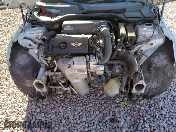 2012 MINI Convertible S z VIN WMWZP3C53CT296188, wystawiony jako Copart lot #88159445 z przebiegiem 110 859 mil mil oraz Szkoda całkowita • Salvage title. Historia ofert i sprzedaży dostępna na DreamBid. Obrazek 11.