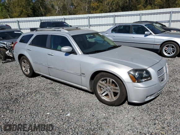 2005 Dodge Magnum RT z VIN 2D8GV58285H636754, wystawiony jako Copart lot #47697955 z przebiegiem 150 660 mil mil oraz Szkoda całkowita • Salvage title. Historia ofert i sprzedaży dostępna na DreamBid. Obrazek 4.