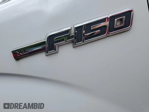 2013 Ford F-150 XL z VIN 1FTEX1EM7DKF27157, wystawiony jako IAAI lot #42786348 z przebiegiem 157 918 mil mil oraz . Historia ofert i sprzedaży dostępna na DreamBid. Obrazek 14.