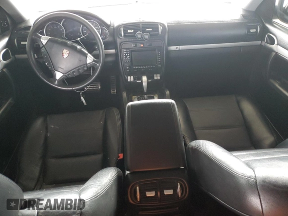 2004 Porsche Cayenne S z VIN WP1AB29P94LA70142, wystawiony jako Copart lot #53356685 z przebiegiem 207 313 mil mil oraz Szkoda całkowita • Salvage title. Historia ofert i sprzedaży dostępna na DreamBid. Obrazek 8.