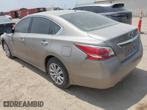 2015 Nissan Altima S with VIN 1N4AL3AP0FN341263, listed as a IAAI auction lot 42052040 with 137,546 mi miles and . Bid and sale history available at carsss.com. Image 3.