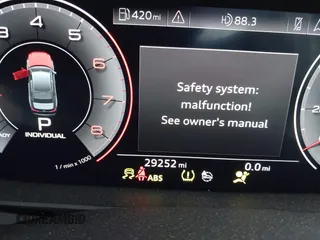 2019 Audi A6 Premium Plus with VIN WAUL2AF28KN052114, listed as a IAAI auction lot 41532304 with 29,252 mi miles. Bid and sale history available at carsss.com. Image 15.