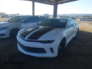 2018 Chevrolet Camaro 1LT with VIN 1G1FB1RX3J0108231, listed as a IAAI auction lot 41828367 with 91,942 mi miles. Bid and sale history available at carsss.com. Image 2.