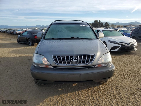 2002 Lexus RX 300 with VIN JTJGF10U520136291, listed as a Copart auction lot 47238175 with 88,701 mi miles and Salvage Title. Bid and sale history available at carsss.com. Image 5.