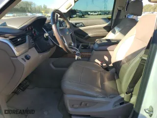 2017 Chevrolet Suburban Premier with VIN 1GNSCJKC9HR176136, listed as a Copart auction lot 80743794 with 190,313 mi miles and Salvage Title. Bid and sale history available at carsss.com. Image 7.