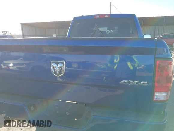 2015 Ram 1500 Express z VIN 1C6RR7FT5FS769072, wystawiony jako IAAI lot #41270470 z przebiegiem 171 355 mil mil oraz . Historia ofert i sprzedaży dostępna na DreamBid. Obrazek 16.