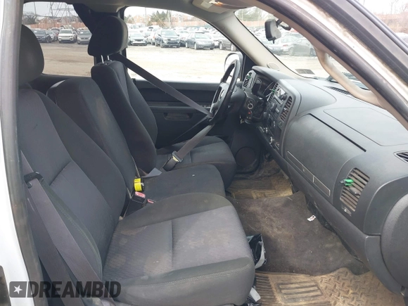 2011 Chevrolet Silverado 1500 LT with VIN 1GCRKSE06BZ186048, listed as a IAAI auction lot 41618521 with 291,361 mi miles and . Bid and sale history available at DreamBid. Image 5.