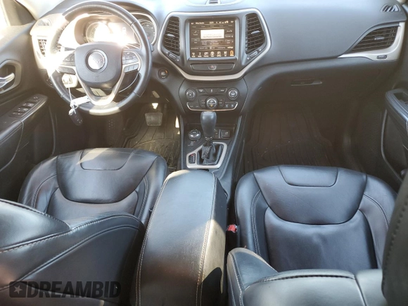 2016 Jeep Cherokee Limited с VIN 1C4PJMDB4GW231926, выставлен на аукционе Copart как лот 43543825 с пробегом 143 928 миль миль и Списание • Salvage title. История ставок и продаж доступна на DreamBid. Изображение 8.