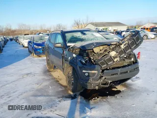 2018 Jeep Compass Trailhawk with VIN 3C4NJDDB4JT501774, listed as a IAAI auction lot 41537713 with 50,834 mi miles and . Bid and sale history available at carsss.com. Image 1.