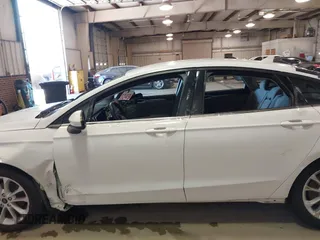 2020 Ford Fusion Hybrid SE with VIN 3FA6P0LU7LR173500, listed as a IAAI auction lot 41368311 with 105,202 mi miles. Bid and sale history available at carsss.com. Image 15.